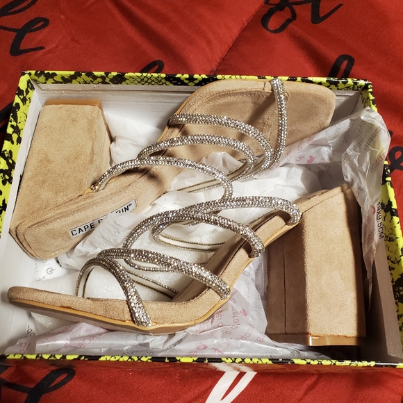 🔥Nude Rhinestone Strap Chunky Heel Mule Sandal - Picture 8 of 8